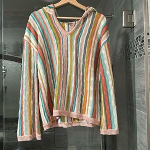 Hooded beach sweater